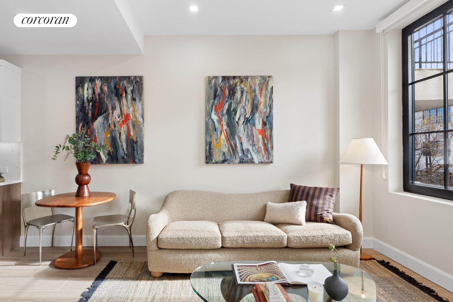 #4 photo, 760 METROPOLITAN Avenue, הברונקס Williamsburg , NY 11211