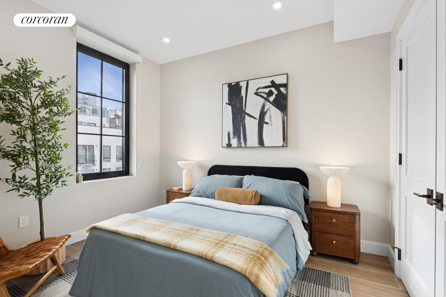 #5 photo, 760 METROPOLITAN Avenue, הברונקס Williamsburg , NY 11211