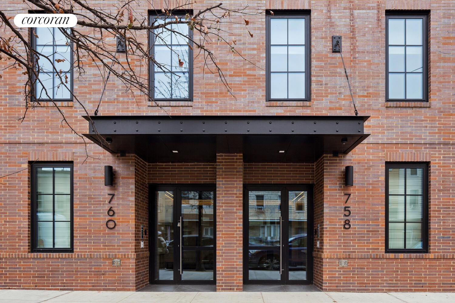 #12 photo, 760 METROPOLITAN Avenue, הברונקס Williamsburg , NY 11211