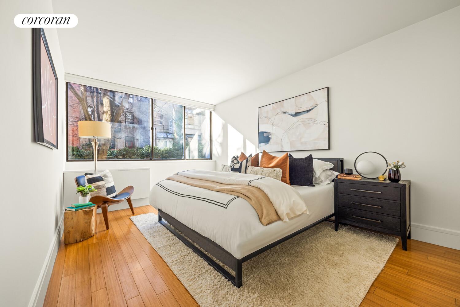 #10 photo, 344 W 23RD Street, मैनहटन Chelsea , NY 10011