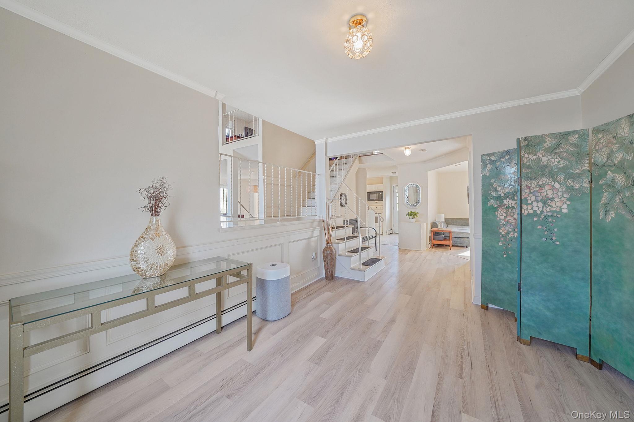 #5 photo, 8 Linden Street, 롱 아일랜드 Selden , NY 11784