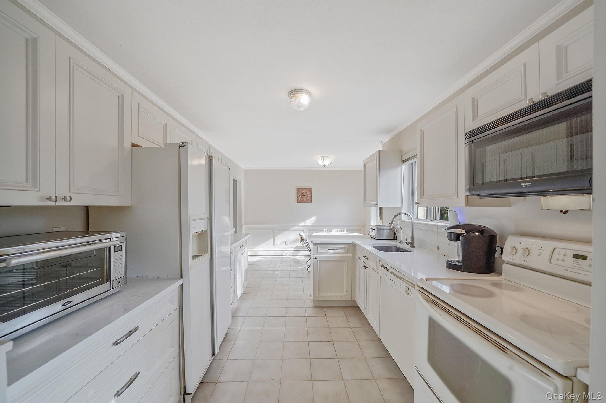 #7 photo, 8 Linden Street, 롱 아일랜드 Selden , NY 11784