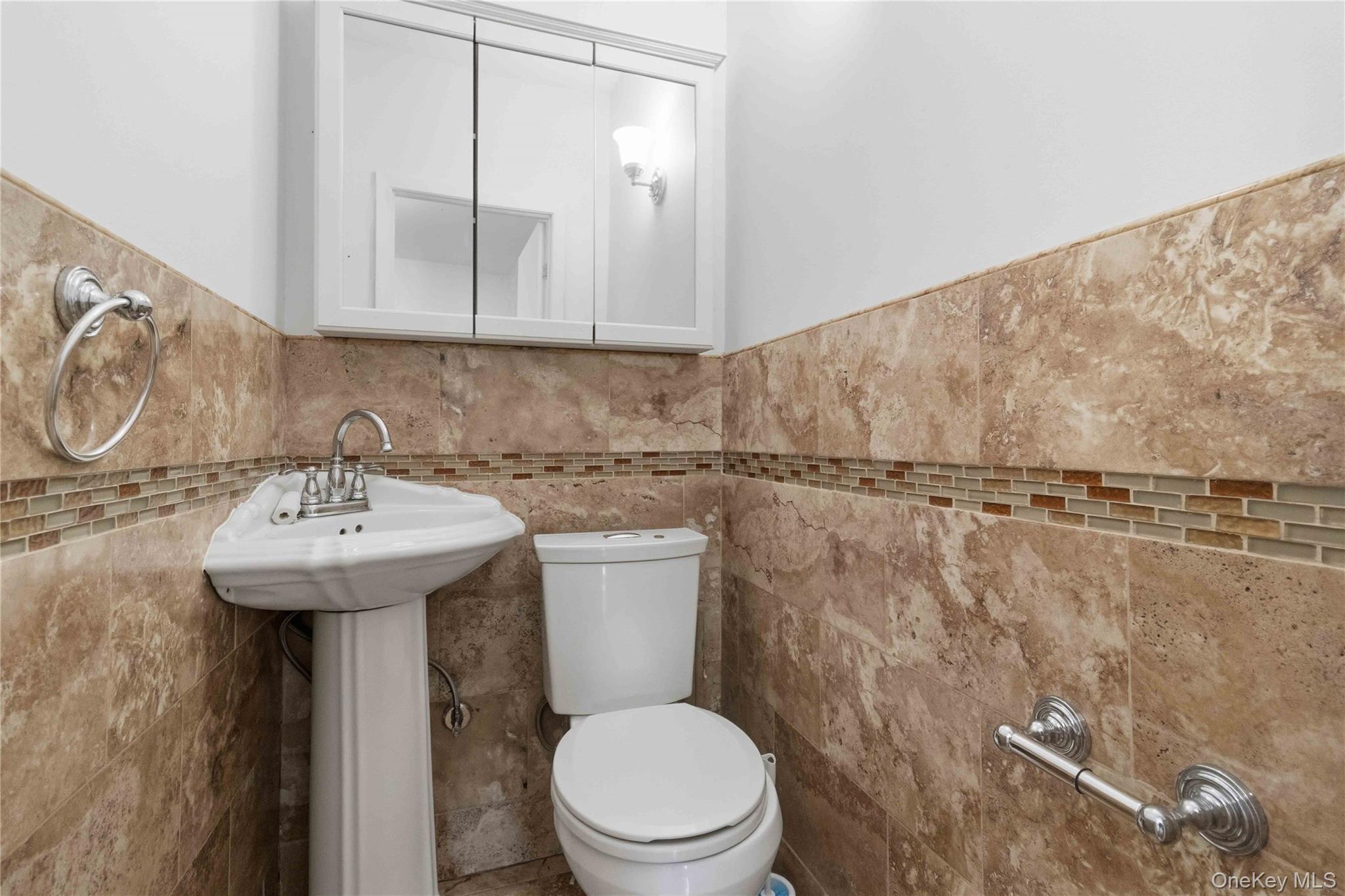 #10 photo, 202 07 109th Avenue, Saint Albans , NY 11412