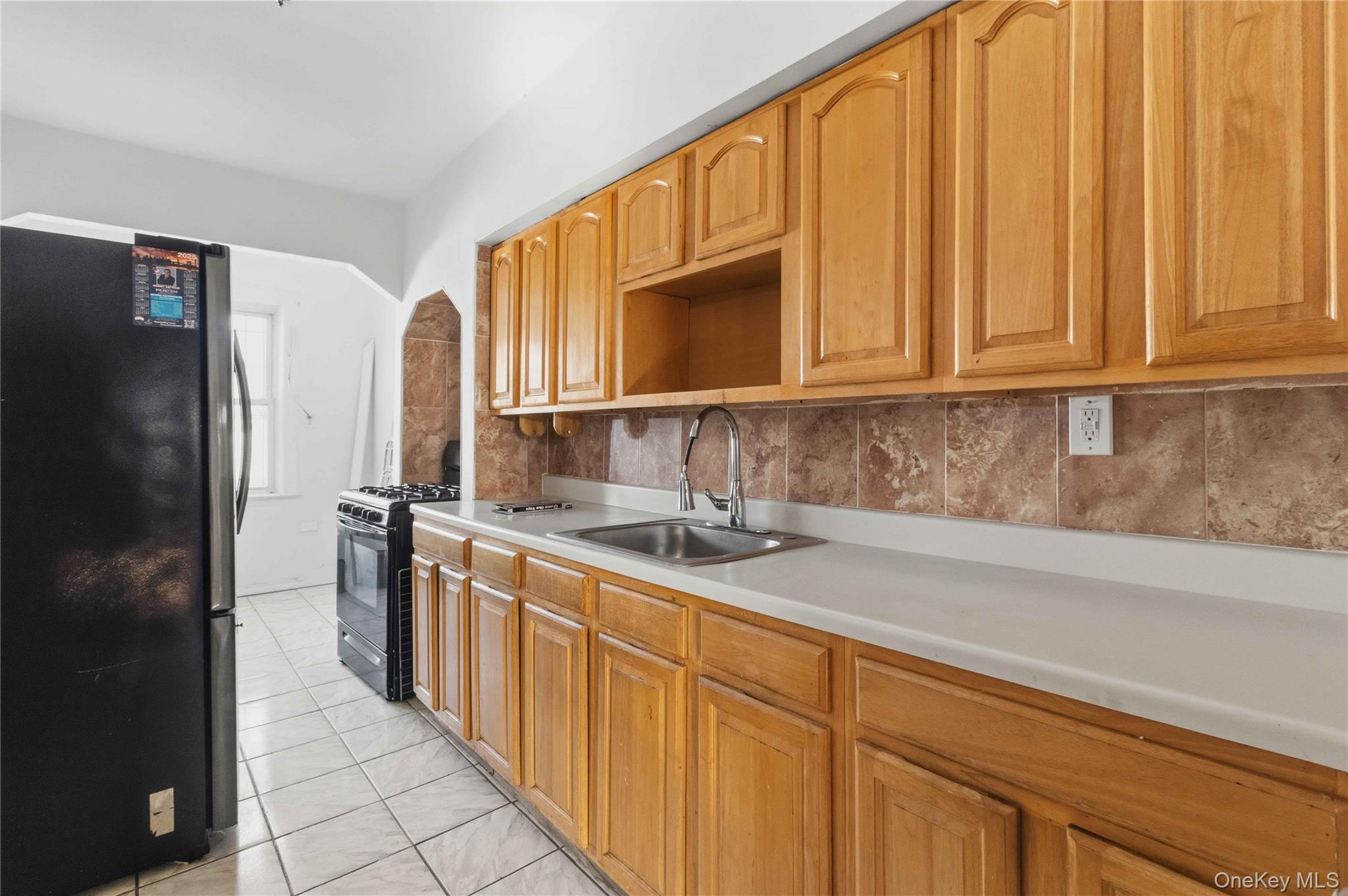 #11 photo, 202 07 109th Avenue, Saint Albans , NY 11412