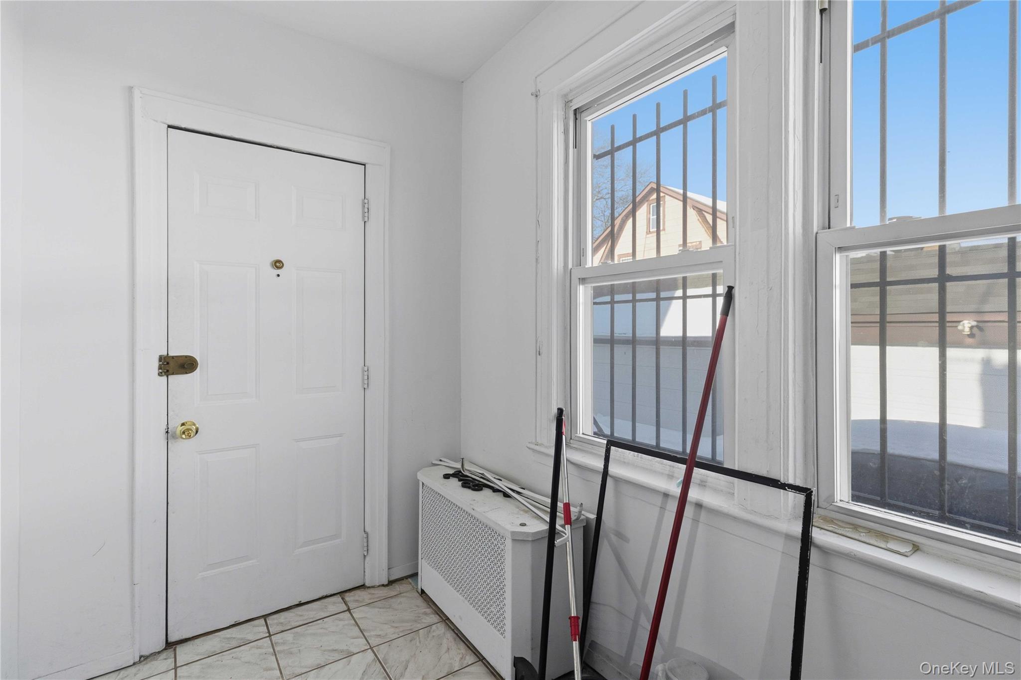 #14 photo, 202 07 109th Avenue, Saint Albans , NY 11412