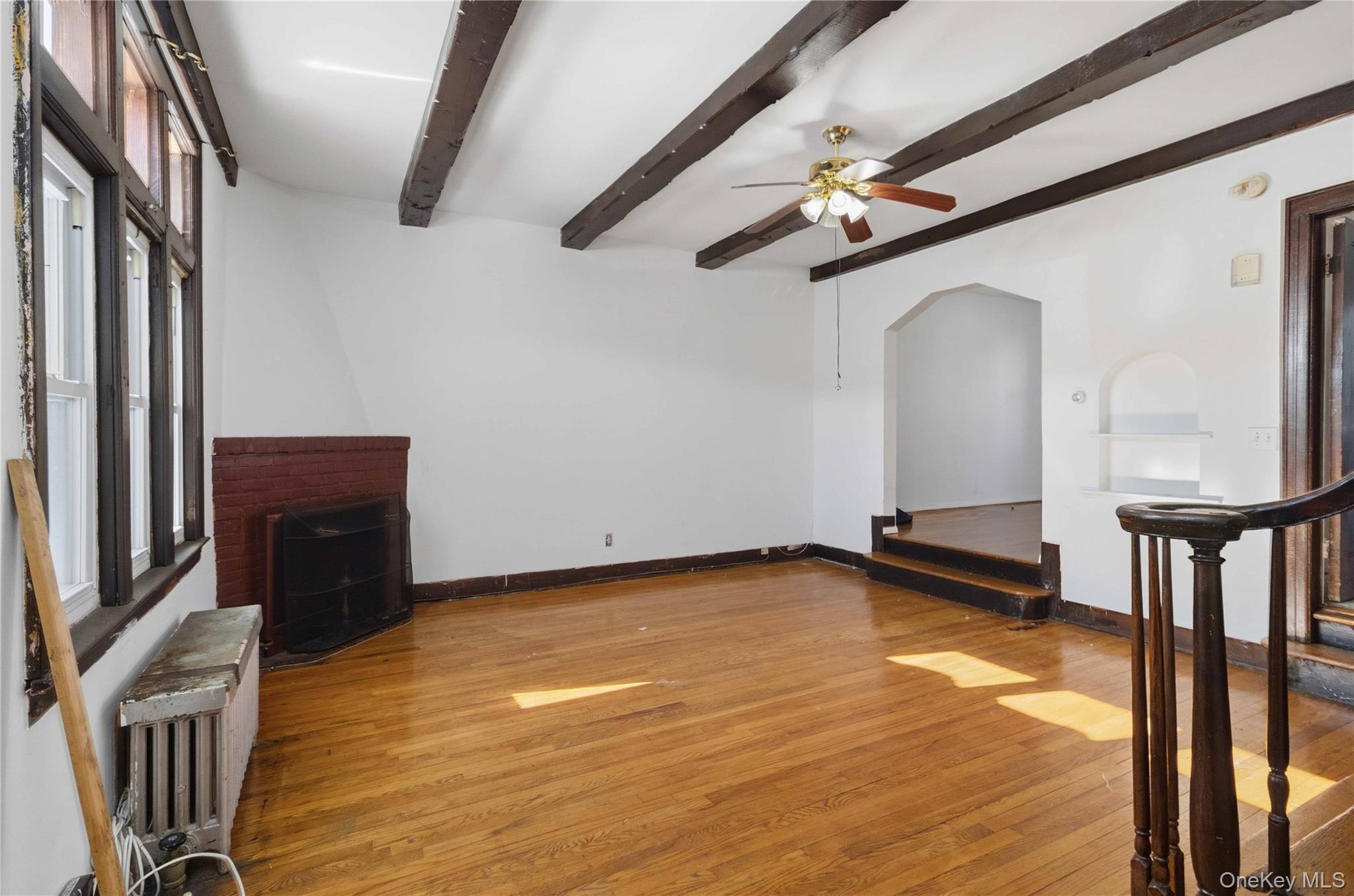 #2 photo, 202 07 109th Avenue, Saint Albans , NY 11412