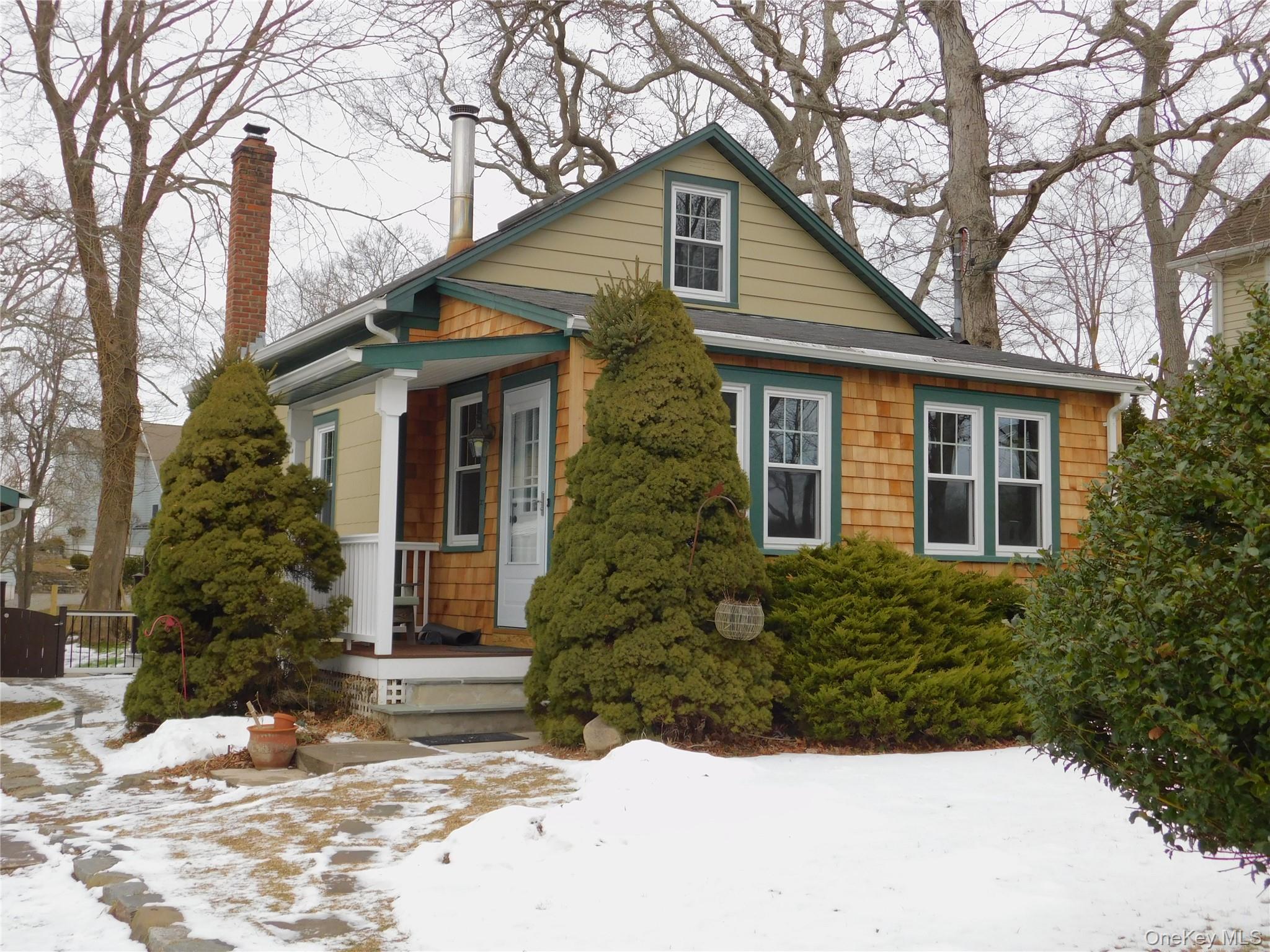 #1 photo, 84 Cedar Road, מחוז סאפוק Wading River , NY 11792