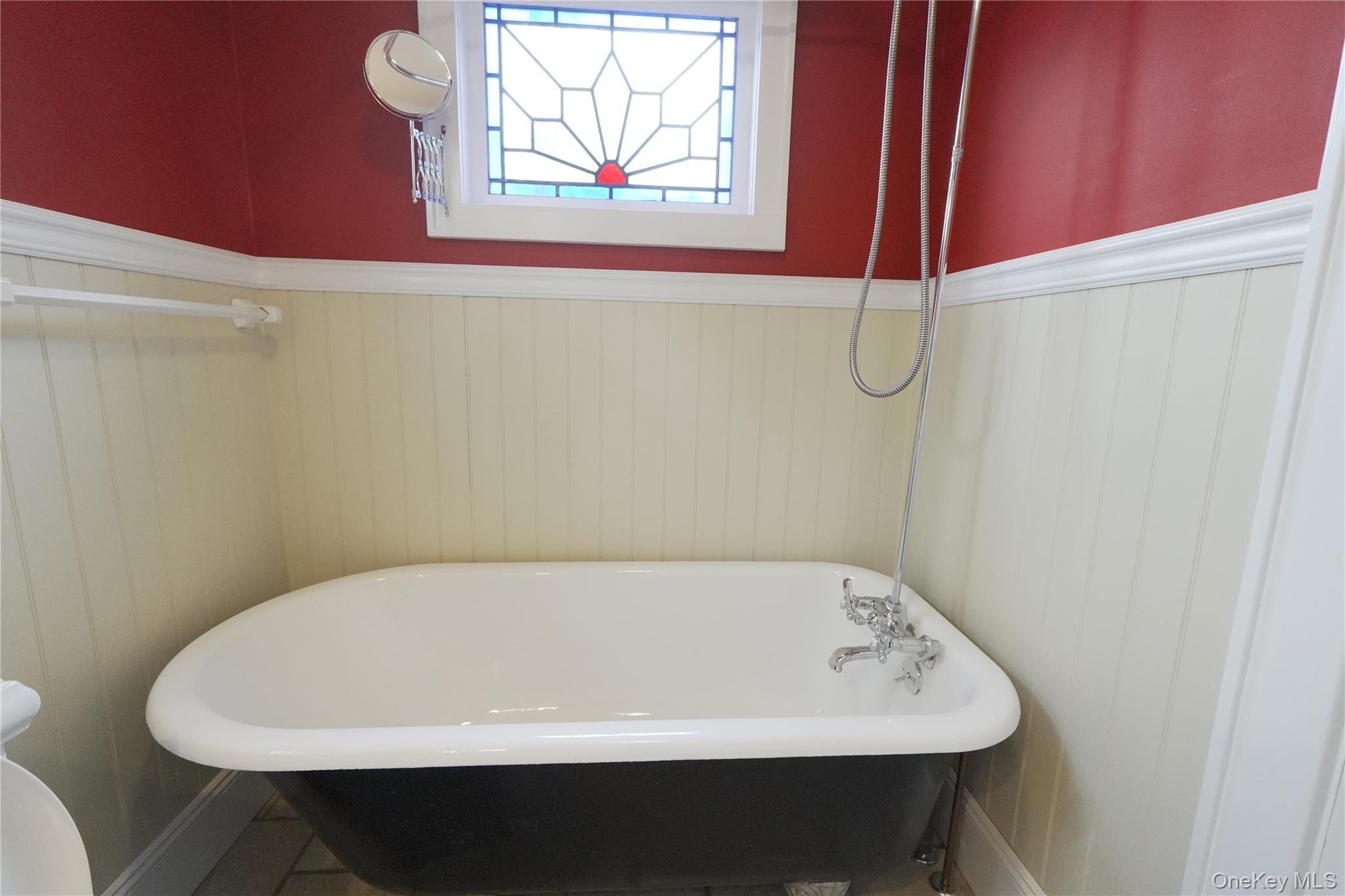 #19 photo, 84 Cedar Road, Wading River , NY 11792