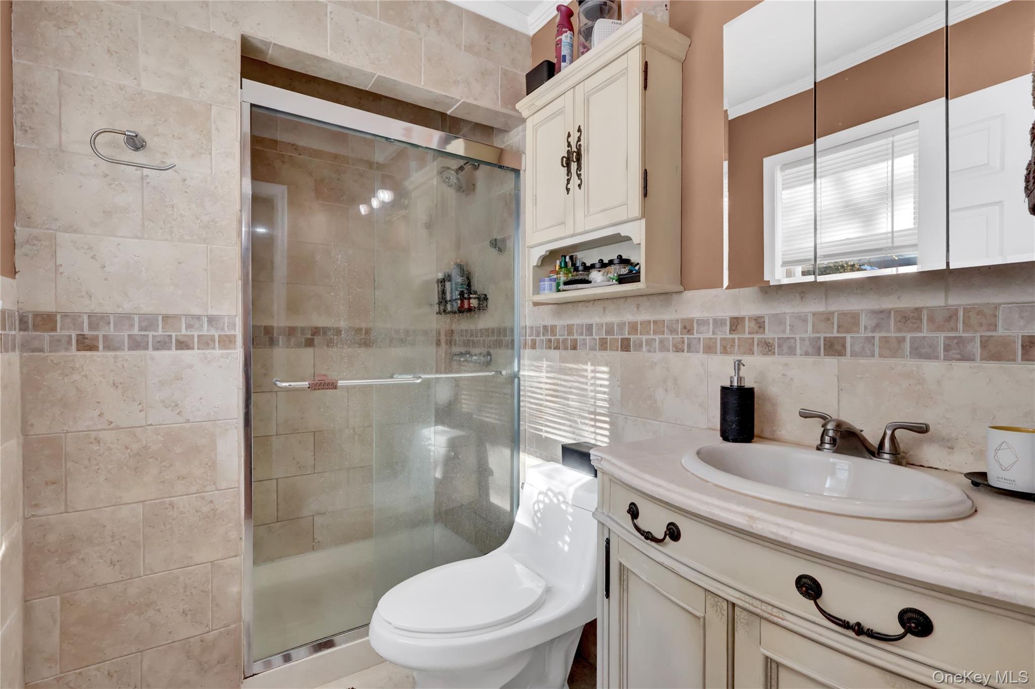 #18 photo, 10 Joanna Place, সাফোক কাউন্টি Port Jefferson Station , NY 11776