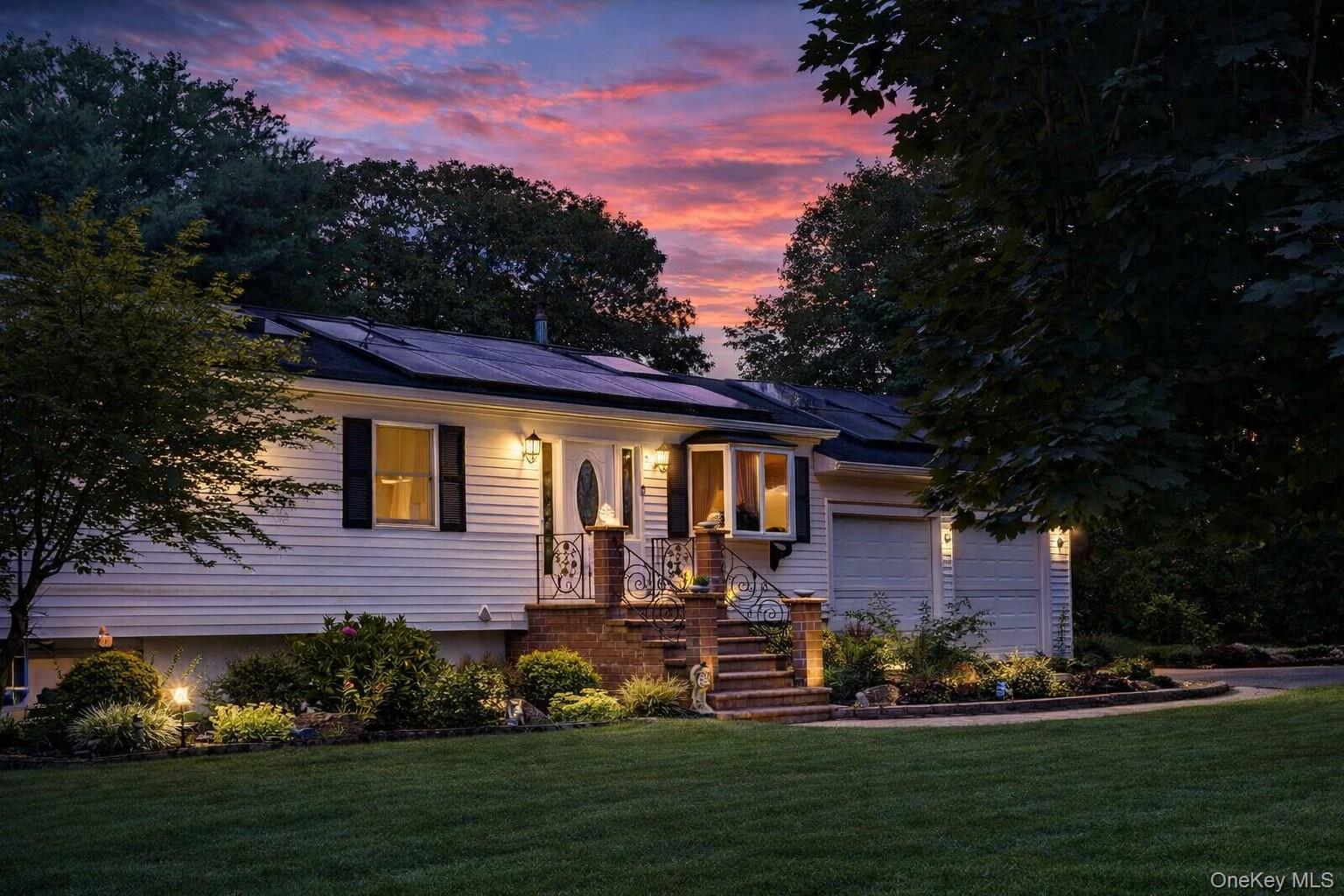 #2 photo, 10 Joanna Place, Port Jefferson Station , NY 11776