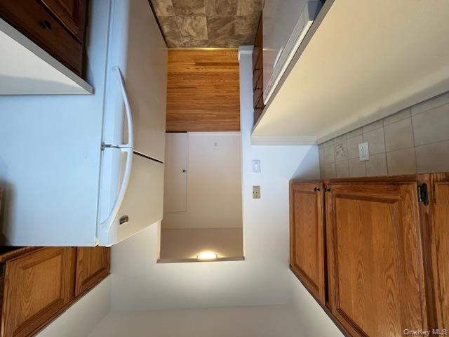 #8 photo, 84 Shore Road, पोर्ट वॉशिंगटन Port Washington , NY 11050