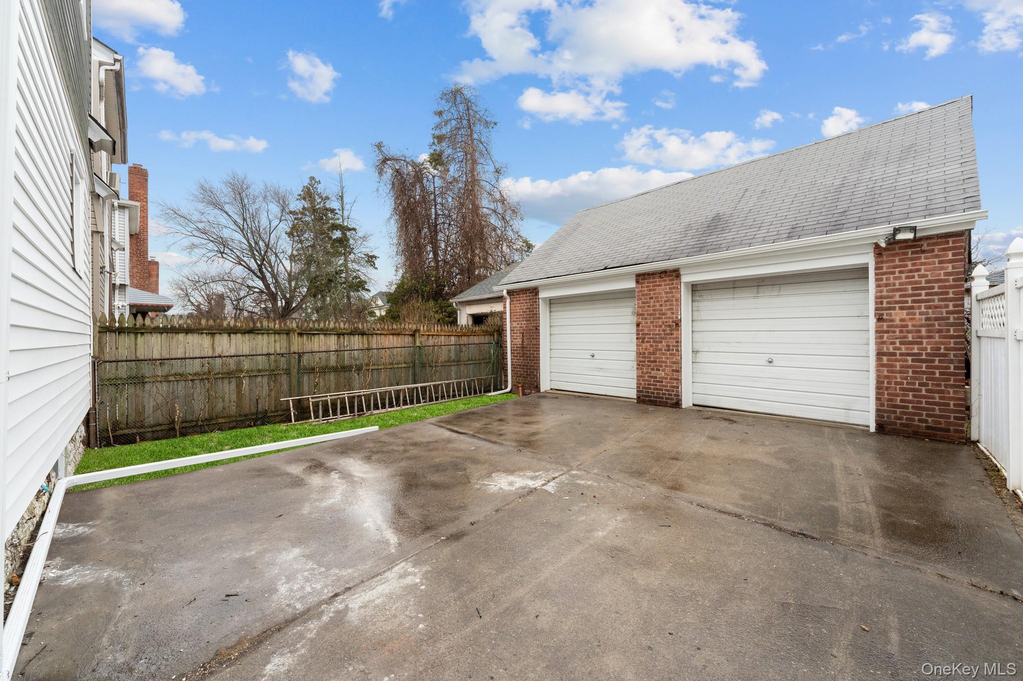 #16 photo, 187-41 Tioga Drive, Saint Albans , NY 11412