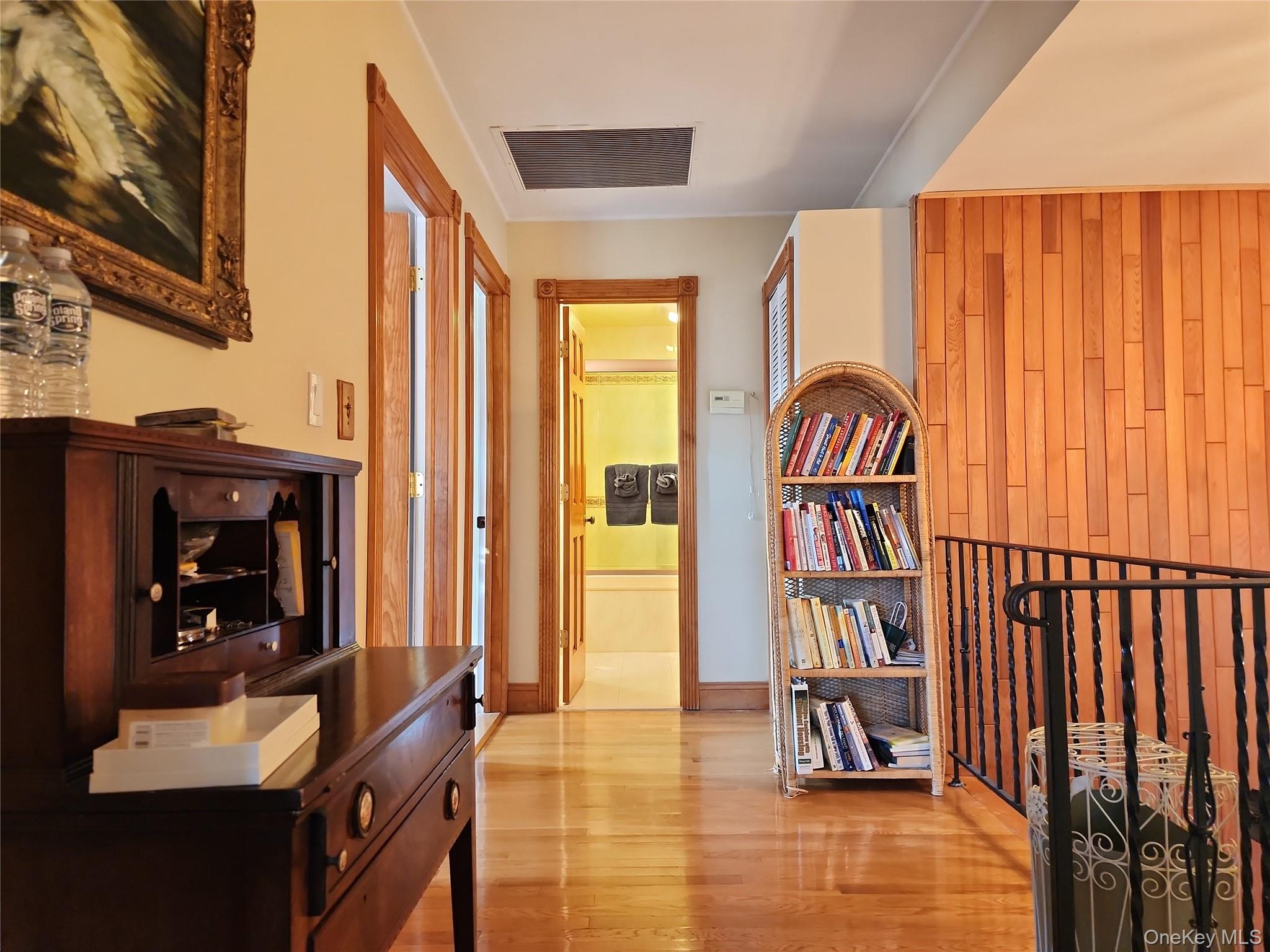 #9 photo, 3 Dorset Way, Glen Cove , NY 11542