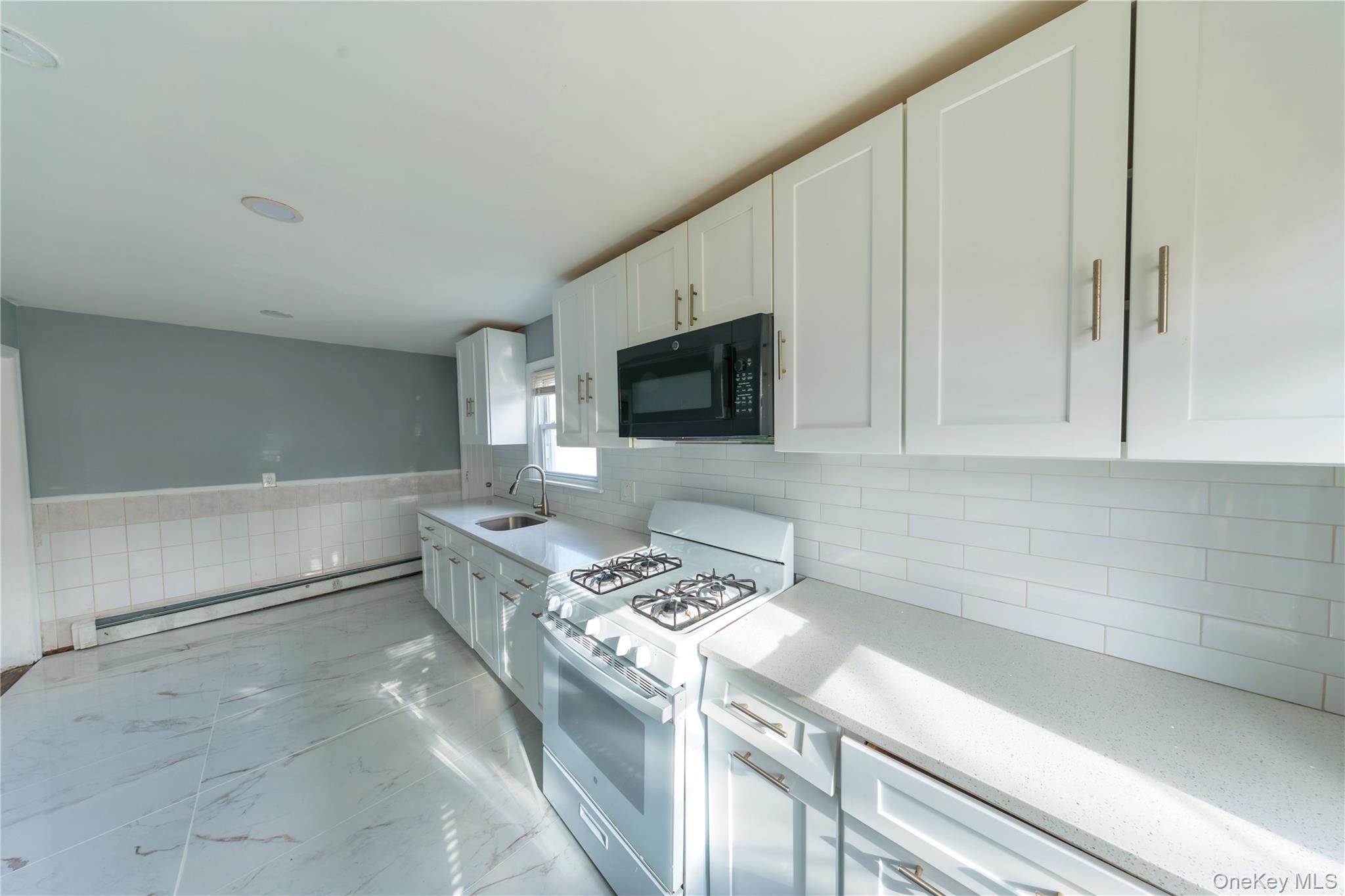 #7 photo, 345 Elmore Street, Central Islip , NY 11722