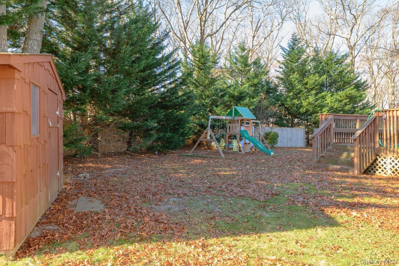 #9 photo, 22 Garden Place, Shirley , NY 11967