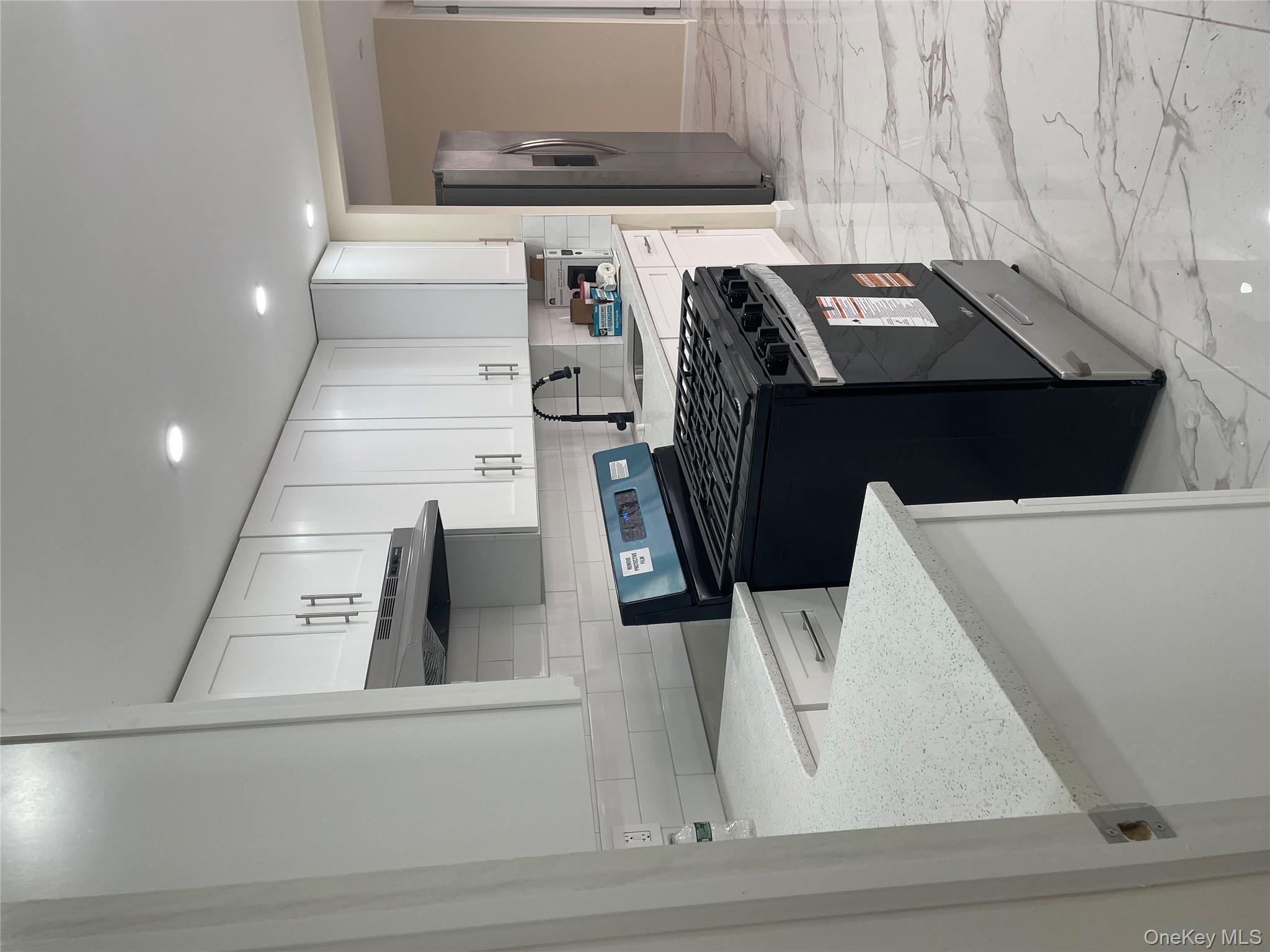 #8 photo, 10481 165th Street, Jamaica , NY 11433