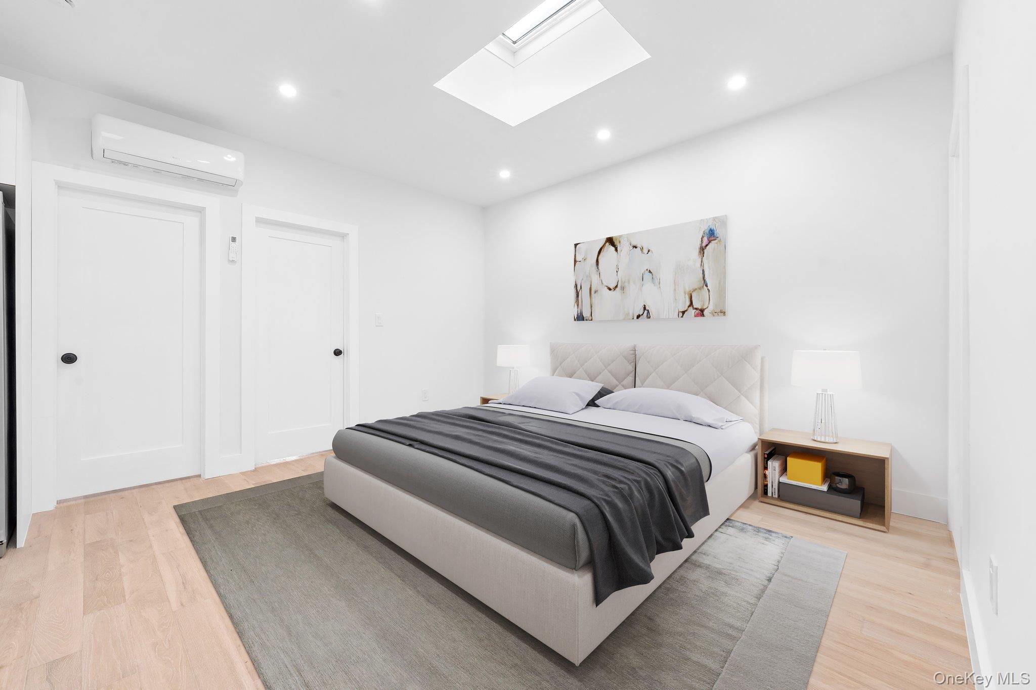 #4 photo, 355 E 51st Street, Brooklyn , NY 11203