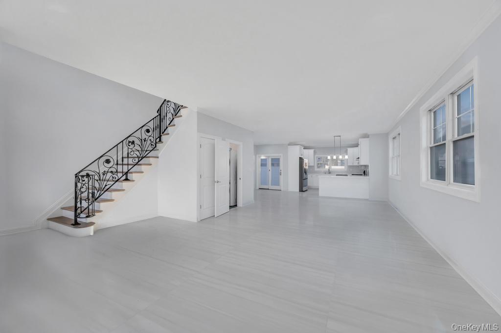 #10 photo, 141 Emerson Avenue, Floral Park , NY 11001