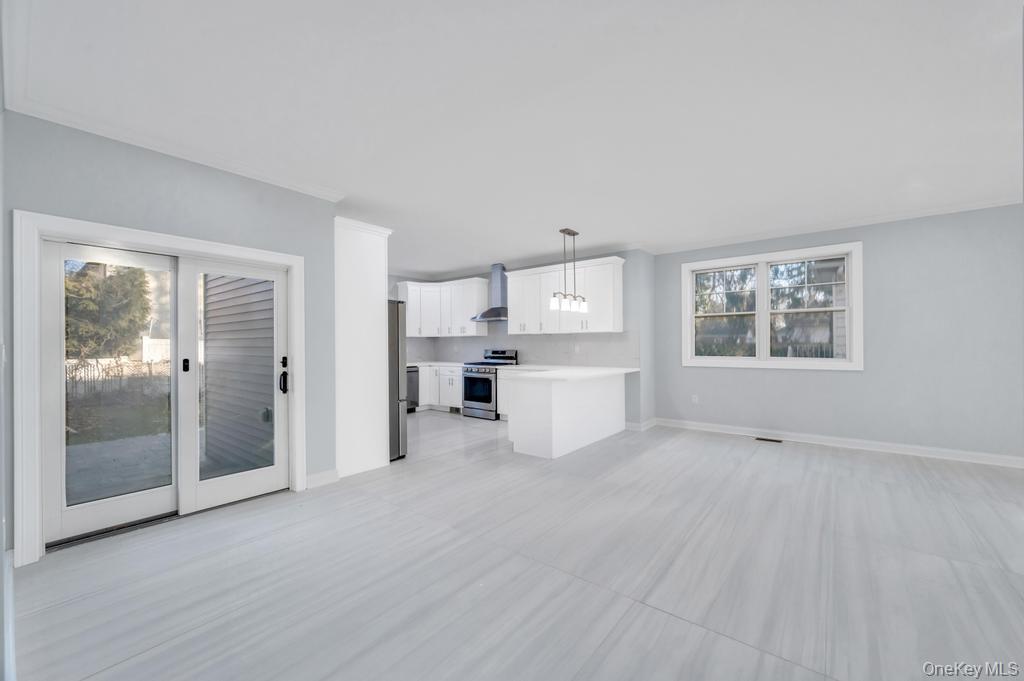 #13 photo, 141 Emerson Avenue, Floral Park , NY 11001