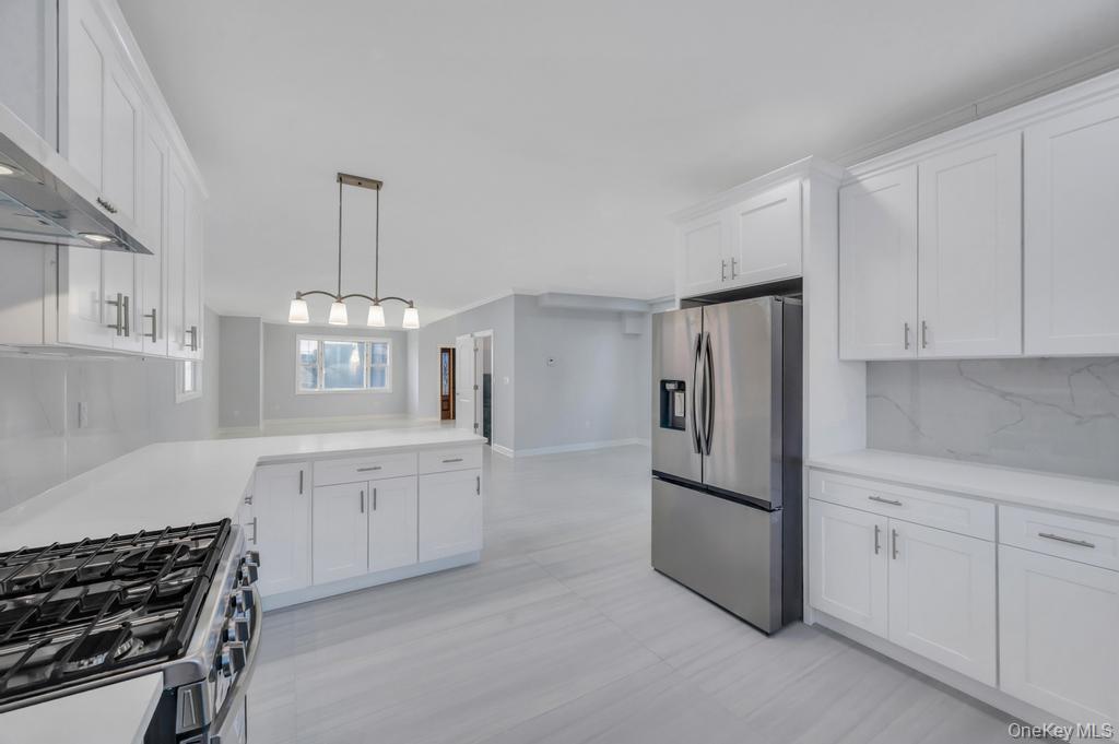 #17 photo, 141 Emerson Avenue, Floral Park , NY 11001