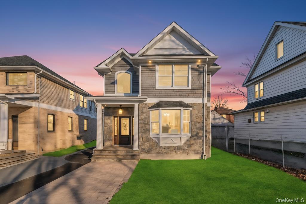 #2 photo, 141 Emerson Avenue, Floral Park , NY 11001