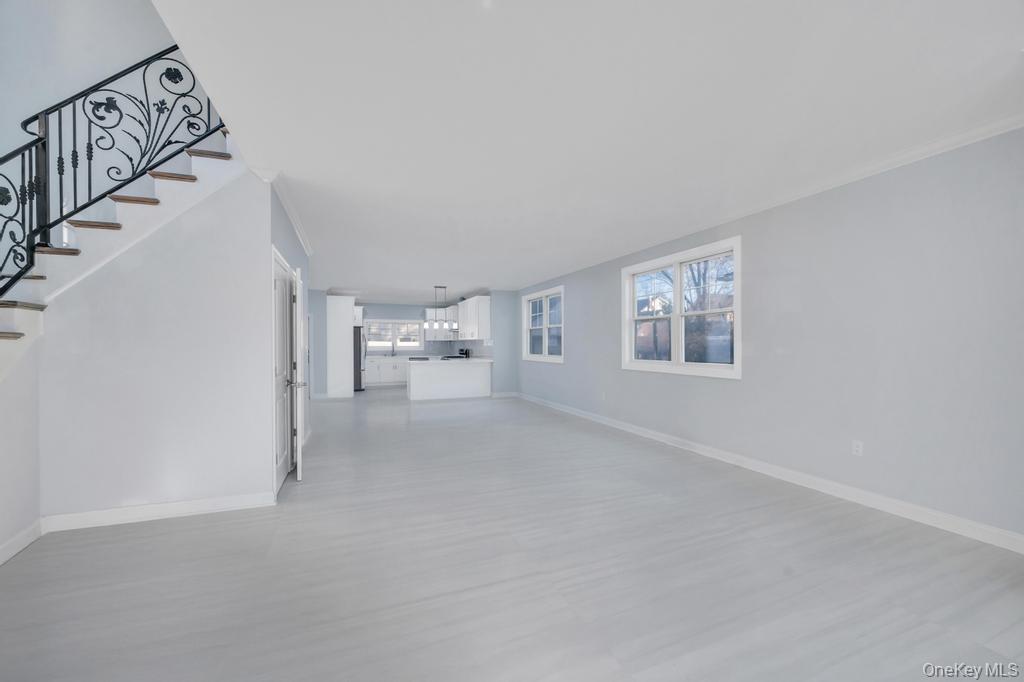 #9 photo, 141 Emerson Avenue, Floral Park , NY 11001