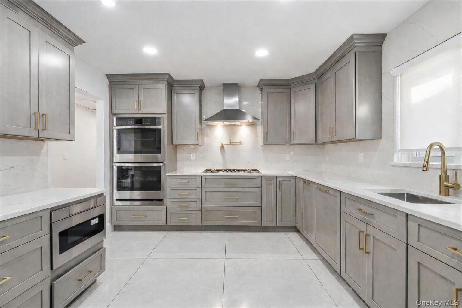 #12 photo, 219 Pearsall Place, Woodmere , NY 11598