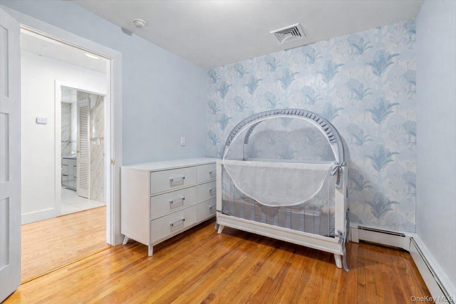 #15 photo, 219 Pearsall Place, Woodmere , NY 11598