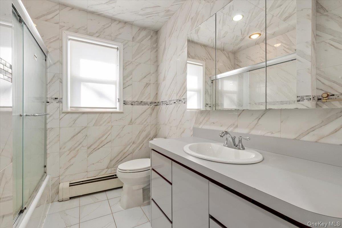 #16 photo, 219 Pearsall Place, Woodmere , NY 11598