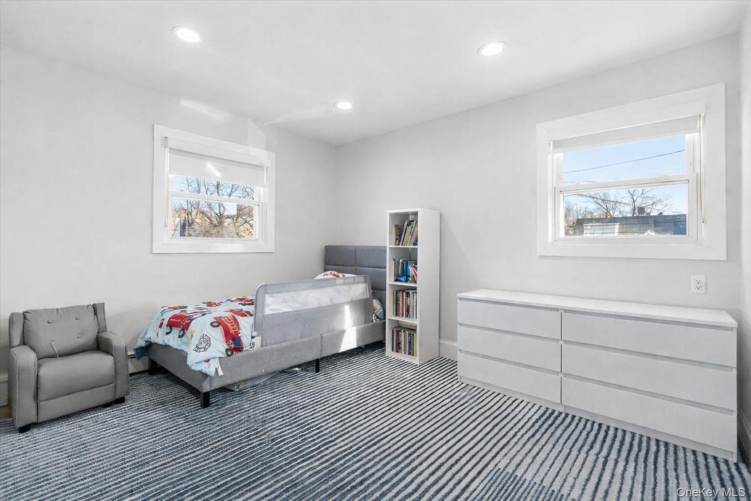 #18 photo, 219 Pearsall Place, Woodmere , NY 11598