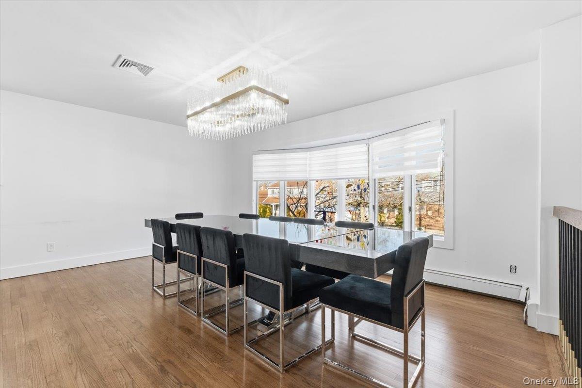 #5 photo, 219 Pearsall Place, Woodmere , NY 11598