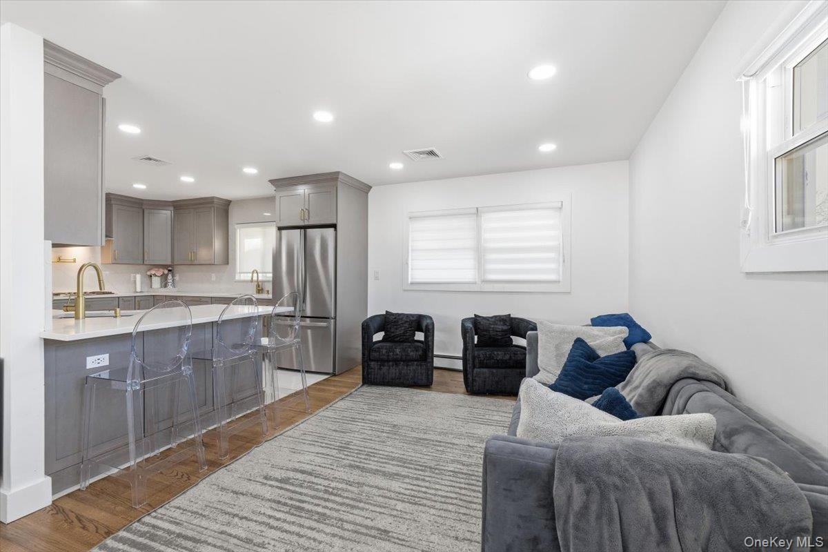 #8 photo, 219 Pearsall Place, Woodmere , NY 11598