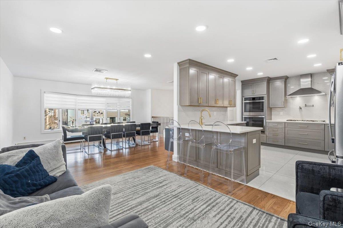 #9 photo, 219 Pearsall Place, Woodmere , NY 11598