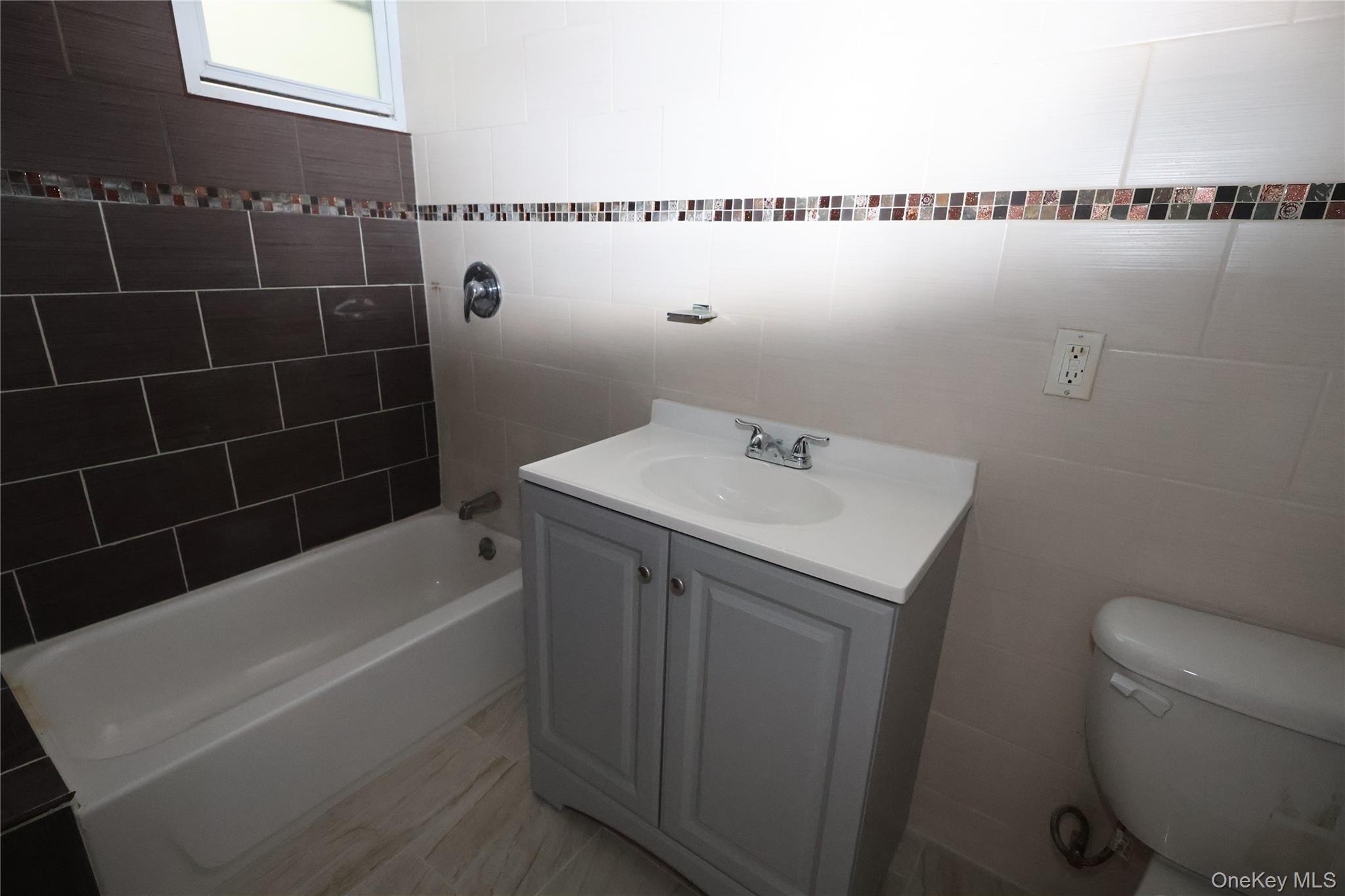 #10 photo, 10118 94th Street, Ozone Park , NY 11416