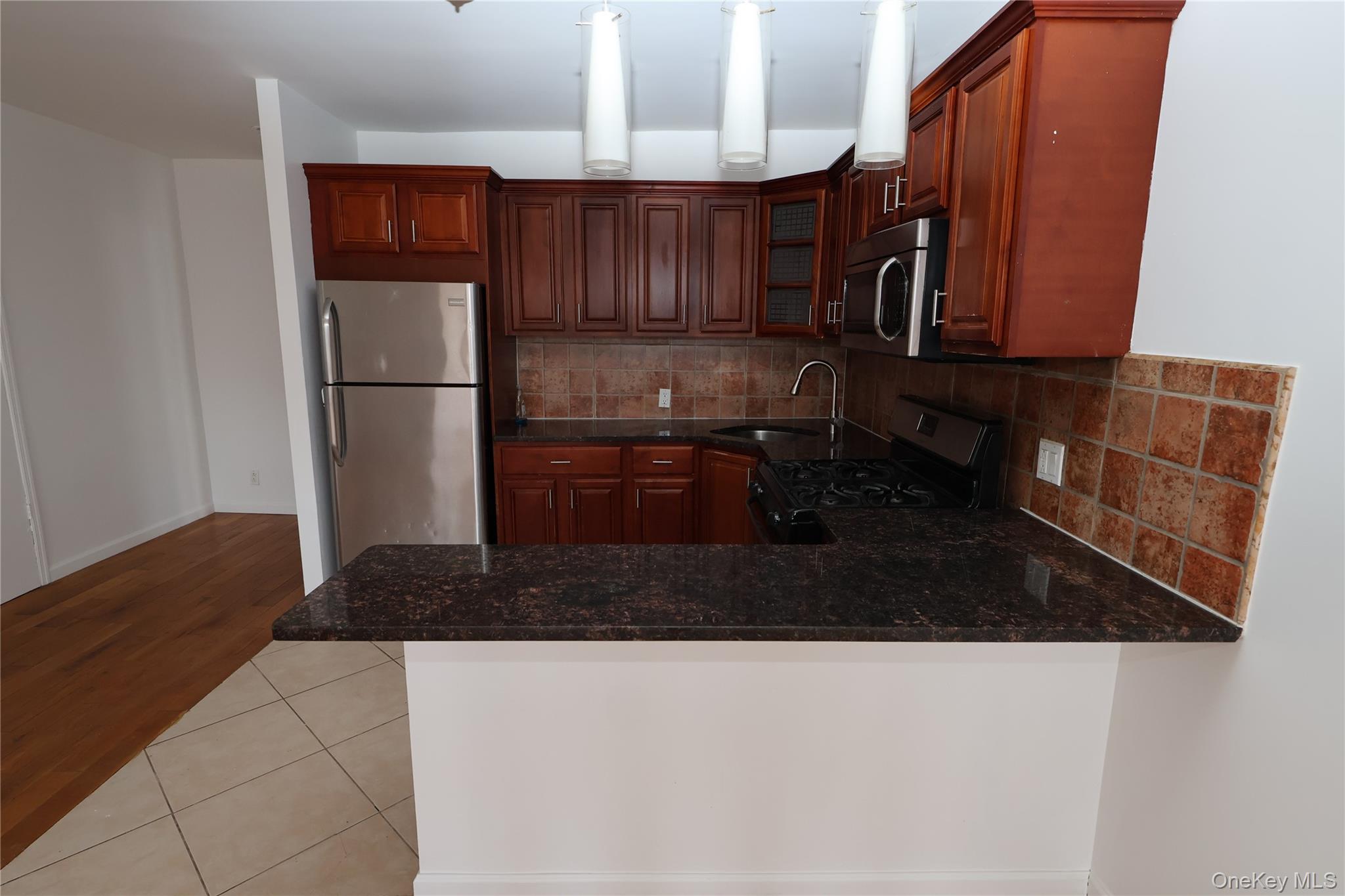 #5 photo, 10118 94th Street, Ozone Park , NY 11416