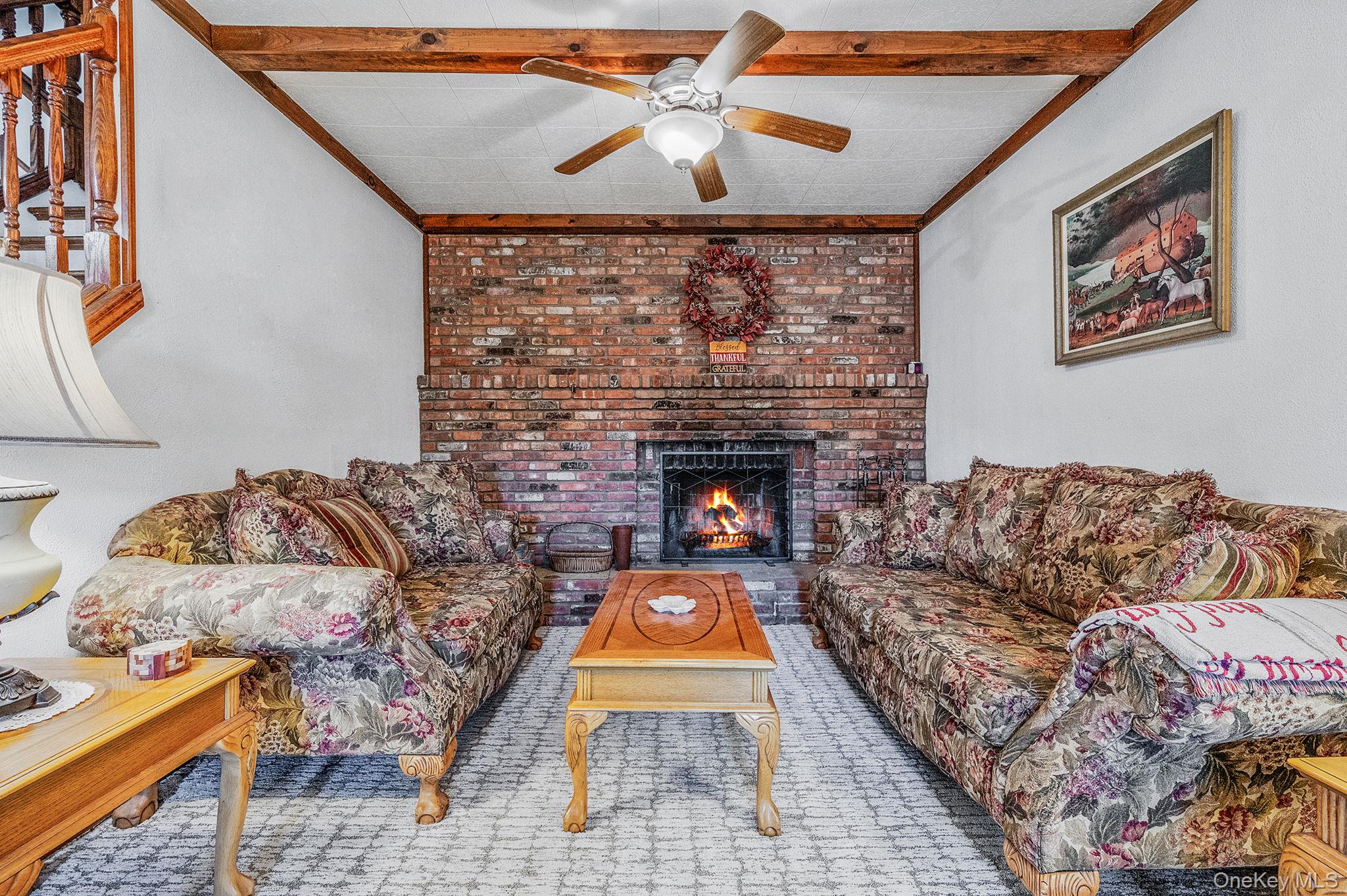 #5 photo, 14 Harp Lane, מחוז סאפוק Sayville , NY 11782