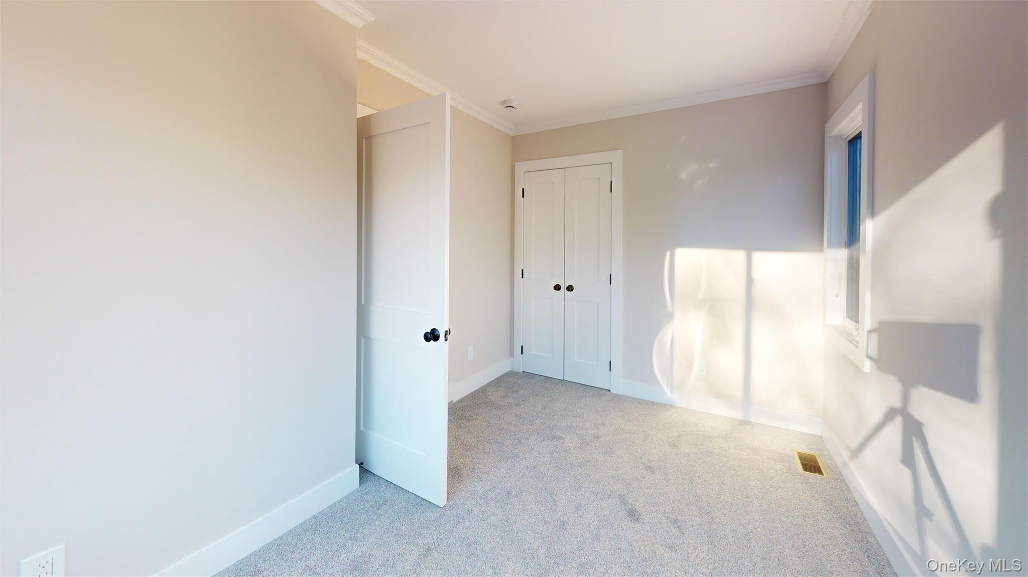 #9 photo, 16 Highland Road, Саффолк ‖ Rocky Point , NY 11778