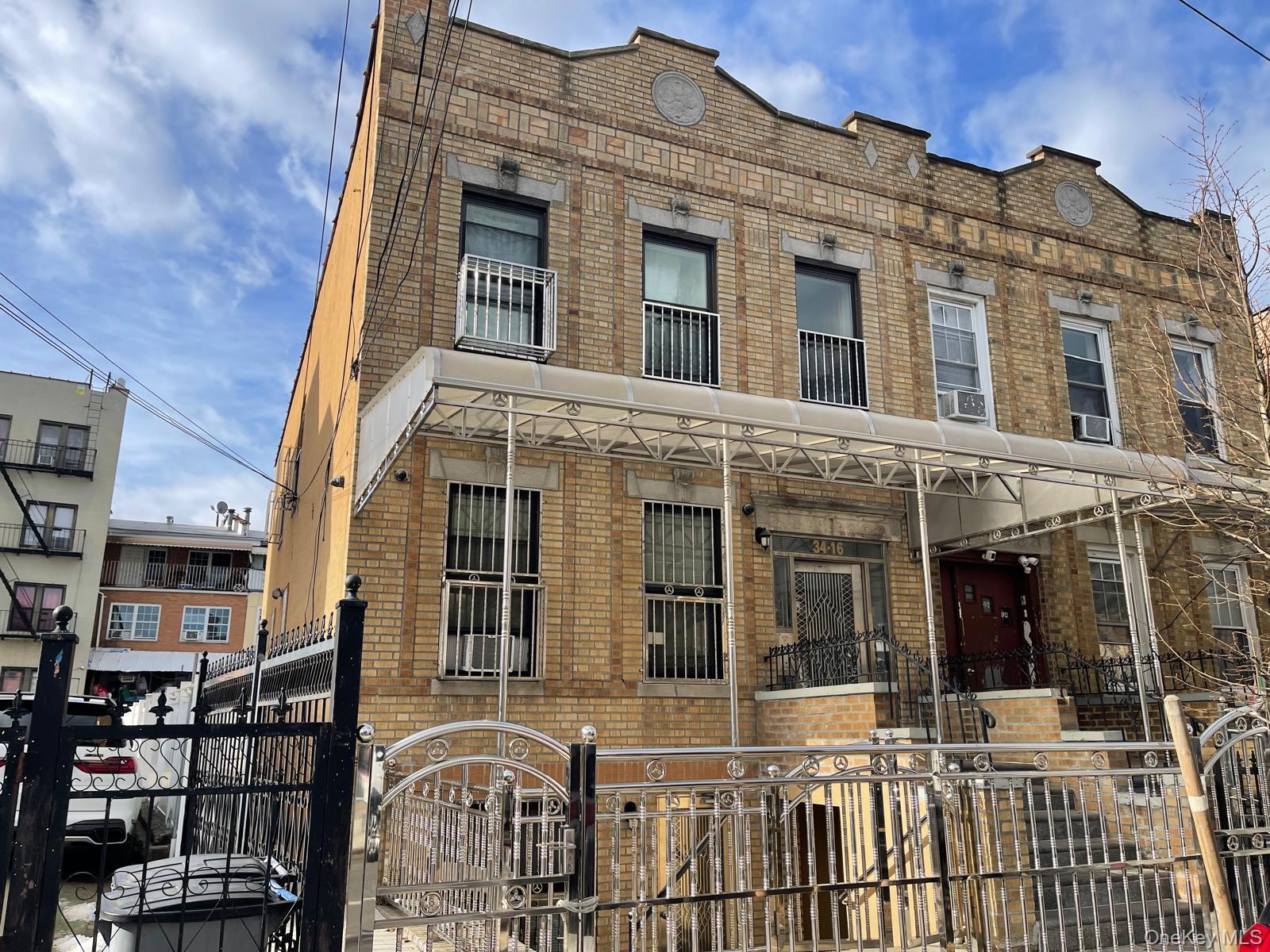 #2 photo, 3416 103rd Street, كوينز Corona , NY 11368