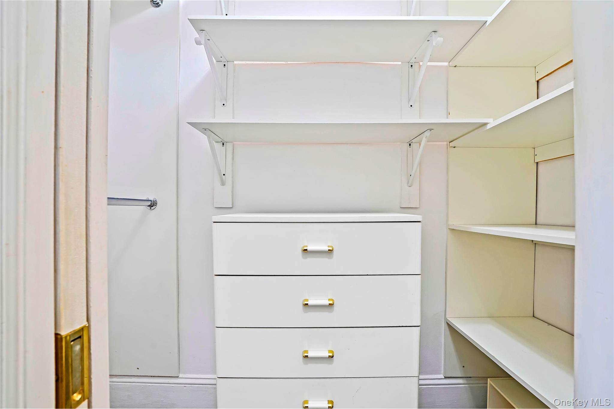 #20 photo, 6161 62 Avenue, Middle Village , NY 11379