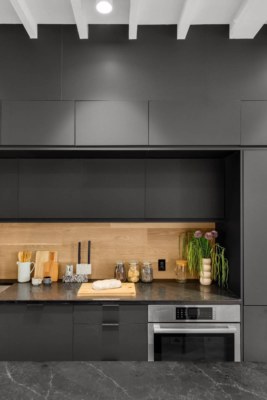 #22 photo, 94 Pioneer Street, #1, 브루클린 Red Hook , NY 11231