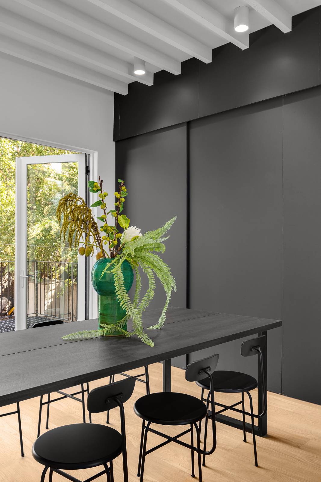 #24 photo, 94 Pioneer Street, #1, 브루클린 Red Hook , NY 11231