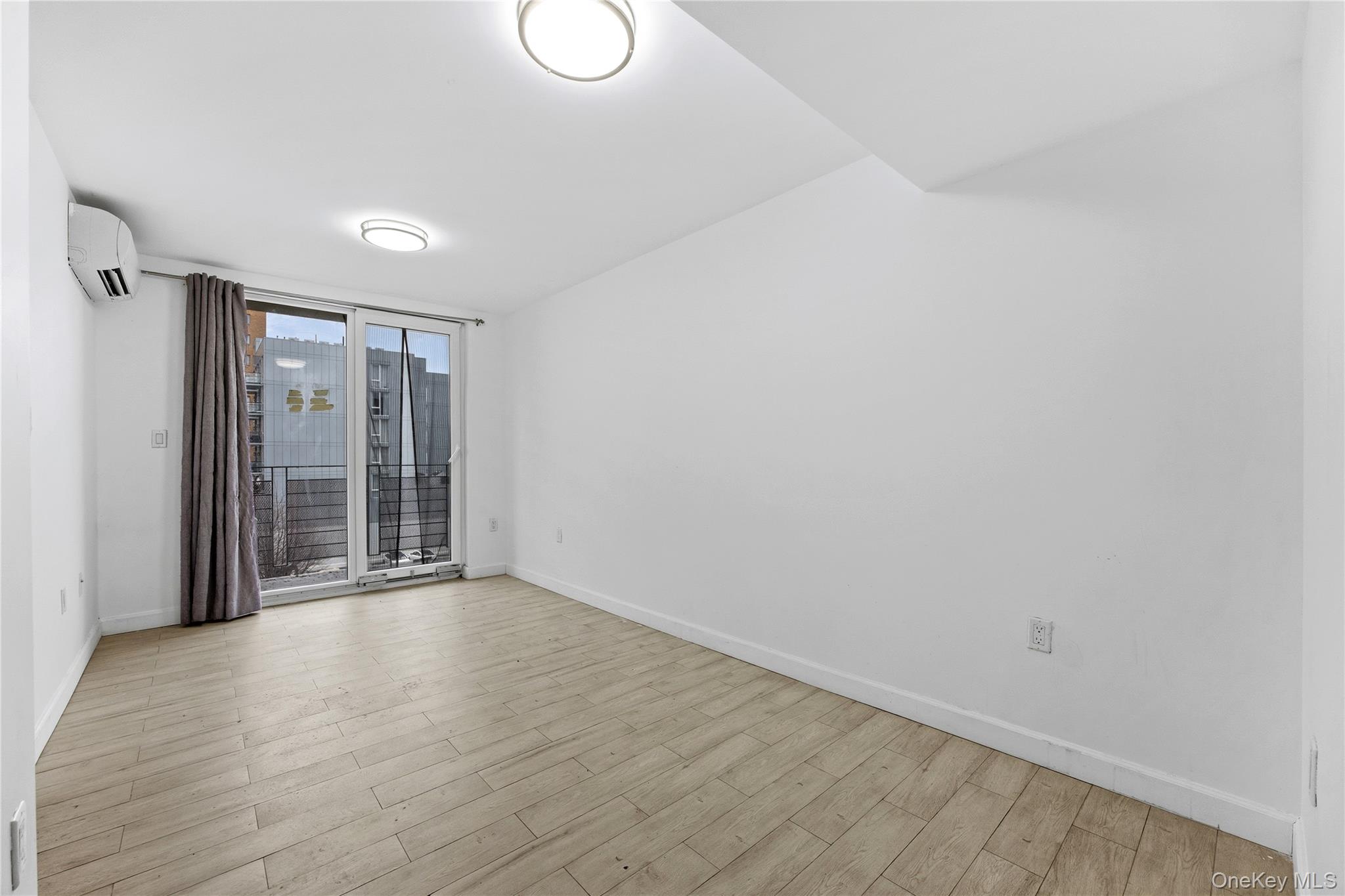 #10 photo, 35-20 146th Street, फ्लशिंग Flushing , NY 11354