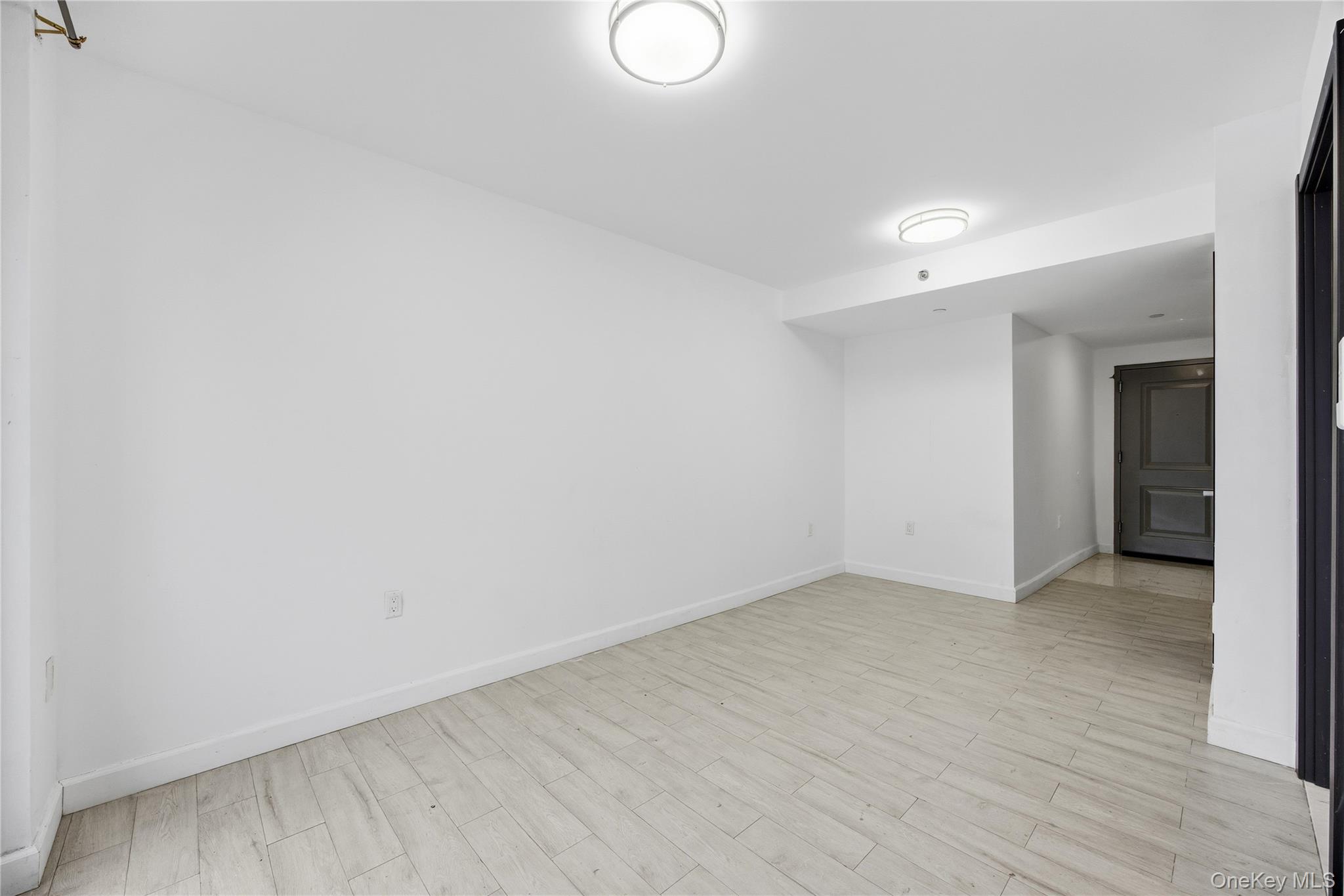 #13 photo, 35-20 146th Street, फ्लशिंग Flushing , NY 11354