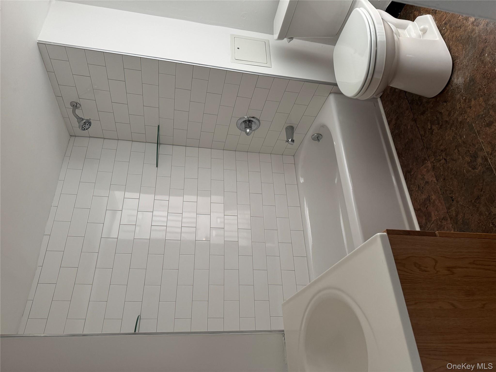 #8 photo, 523 Fostertown Road, Newburgh , NY 12550