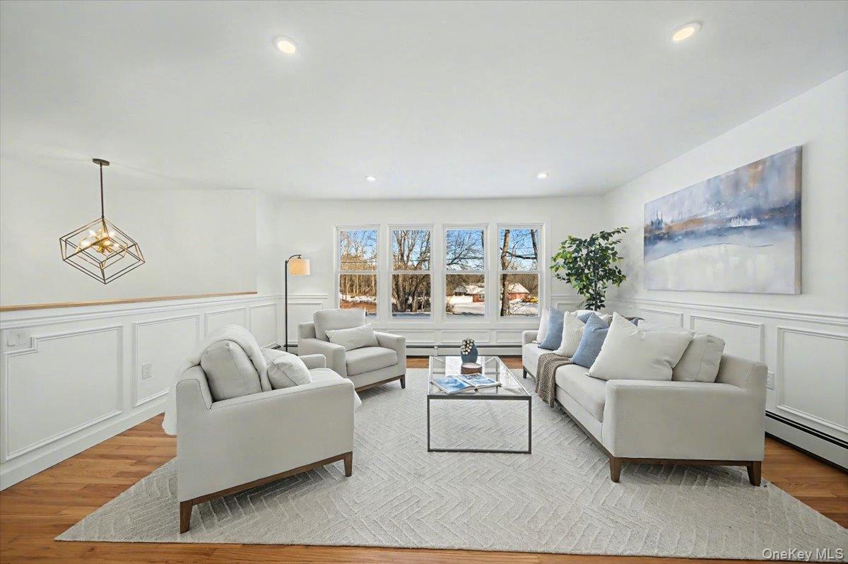 #4 photo, 366 Overlook Road, Pleasant Valley , NY 12569