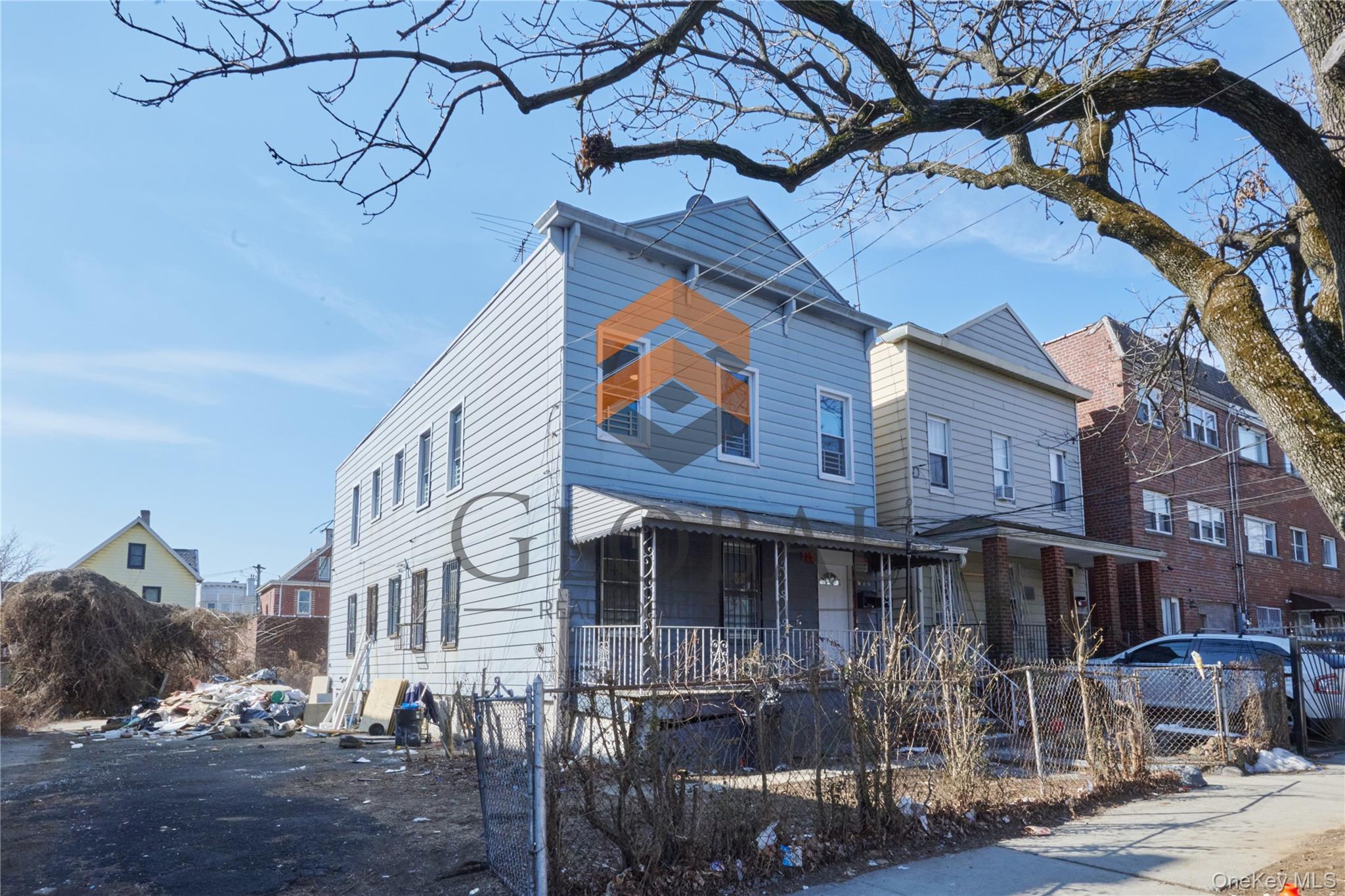 #1 photo, 762 E 221st Street, Bronx , NY 10467