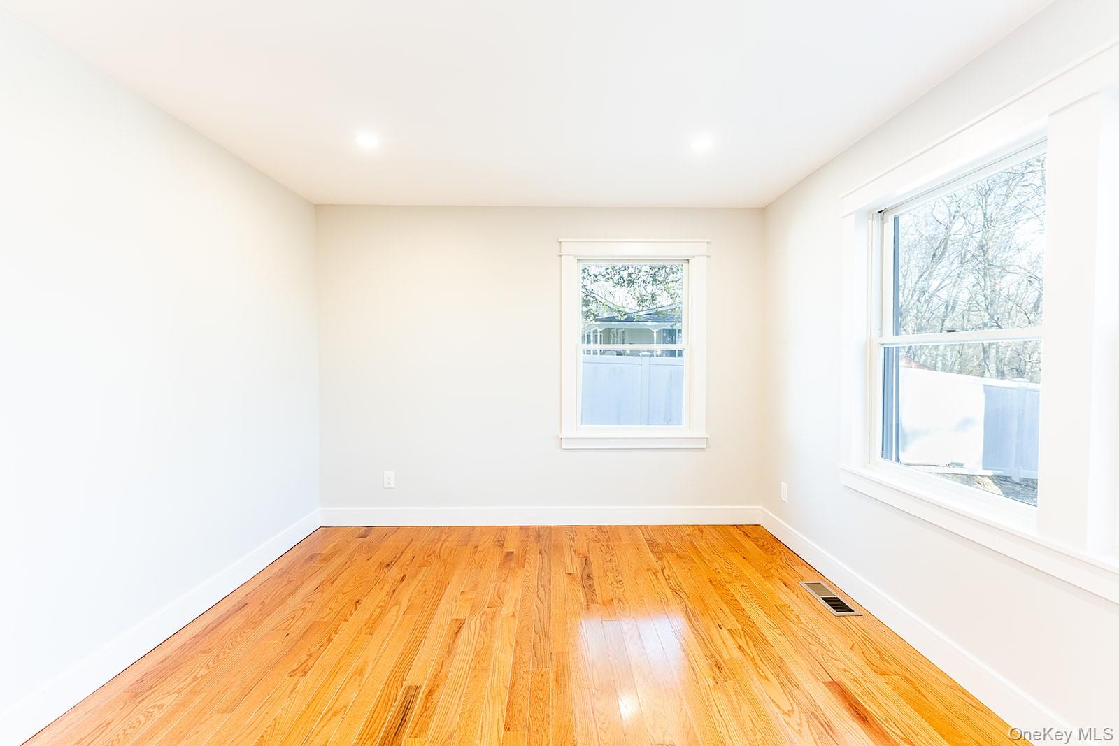 #14 photo, 8 Overlook Court, Cortlandt Manor , NY 10567