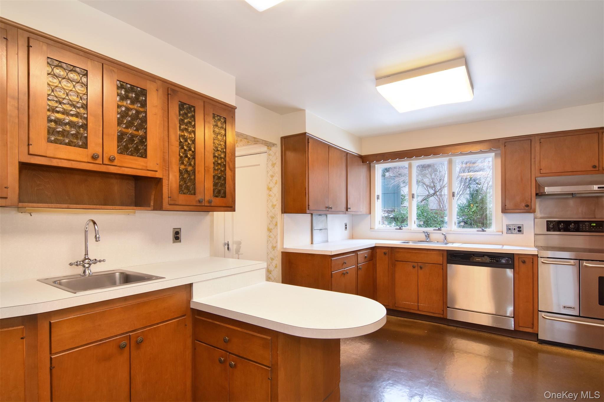 #13 photo, 118 Boulder Trail, Bronxville , NY 10708