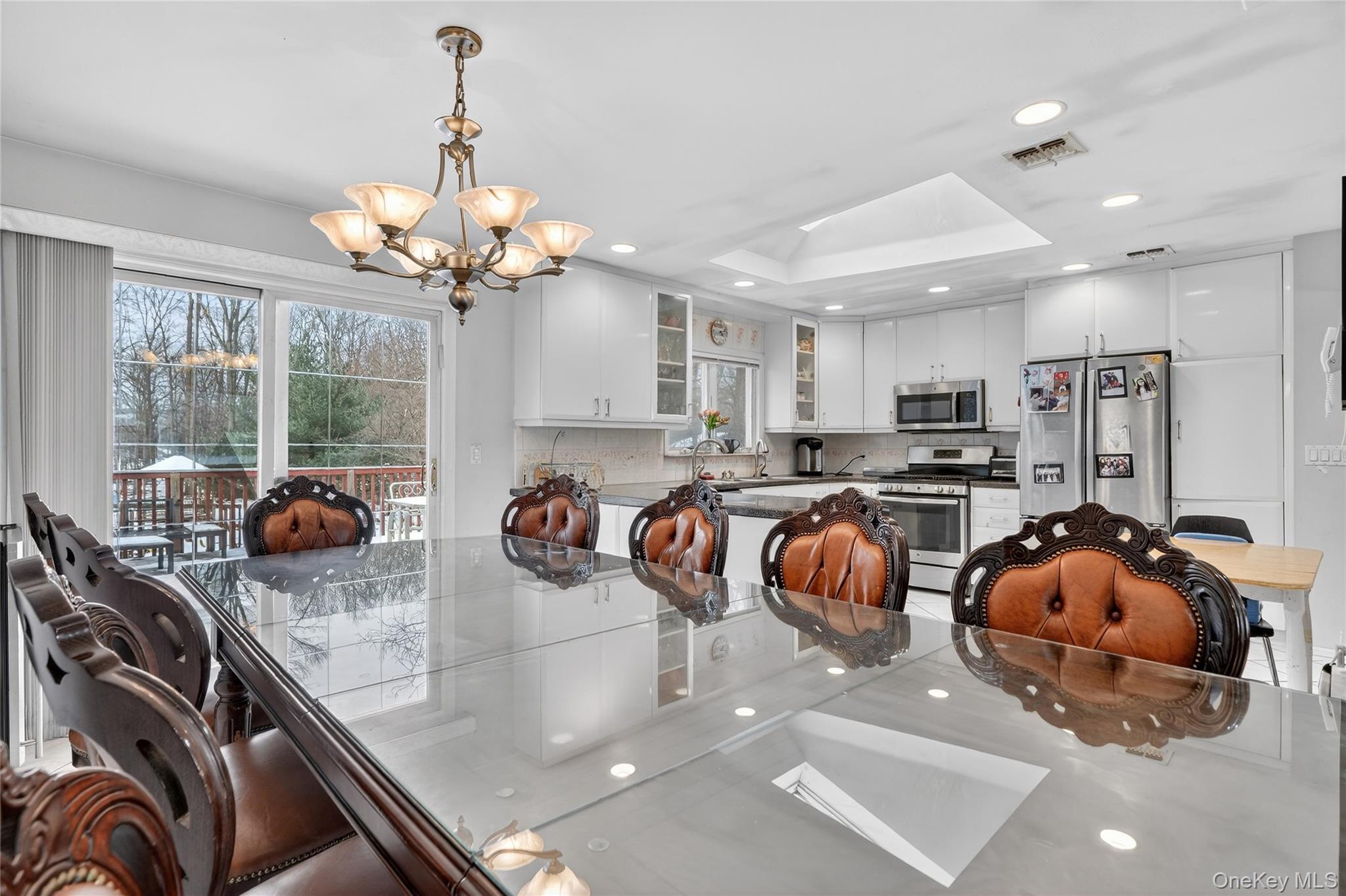 #12 photo, 4 Lois Lane, Monsey , NY 10952