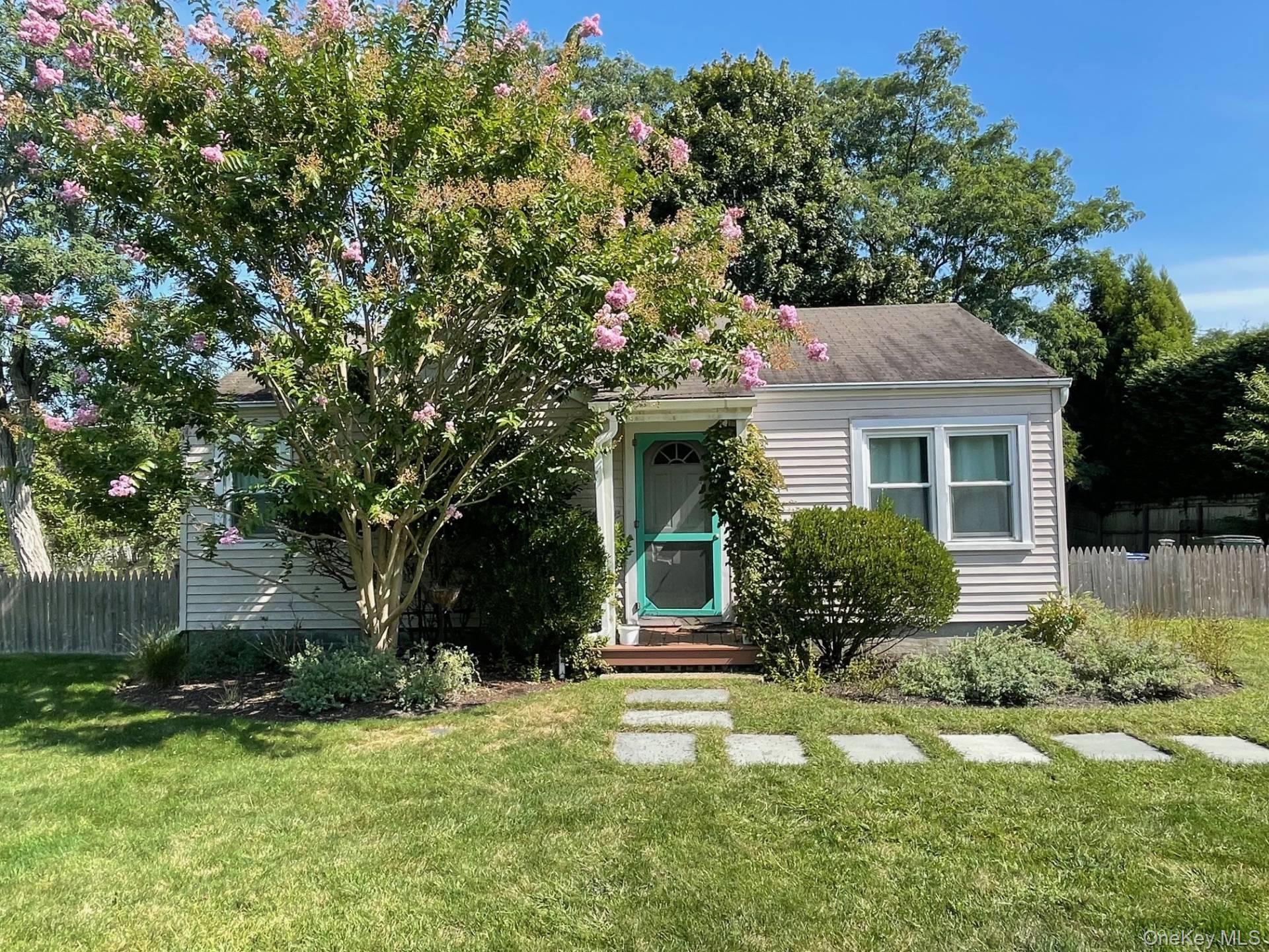 #1 photo, 30 Maple Street, Westhampton Beach , NY 11978